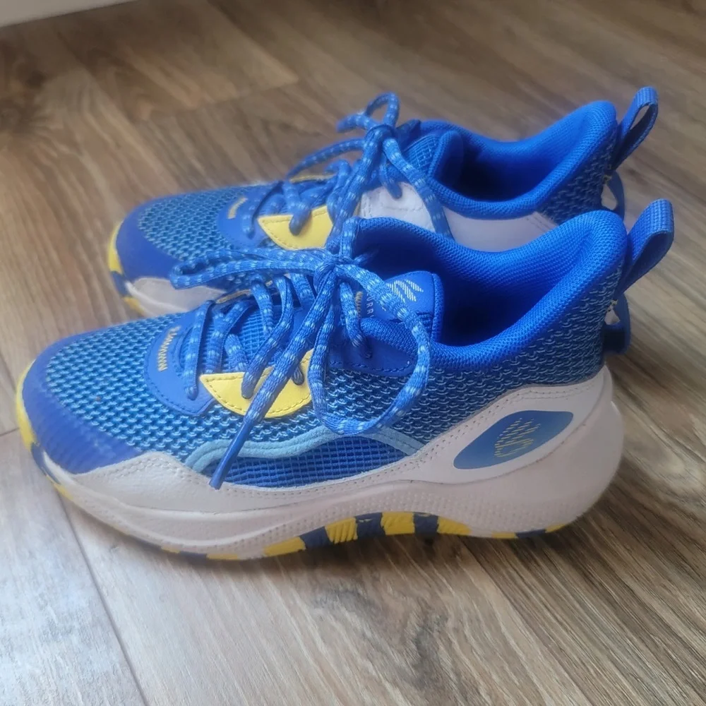 Steph Curry 3z24 Blue/Yellow Boys/Kids Sneakers/Shoes/Basketball/Under Armour UA - Picture 1 of 6